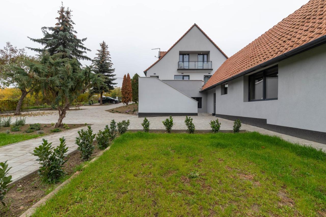 Villa Berc Egerszalók Extérieur photo